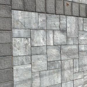 Meet your Posher, Julian